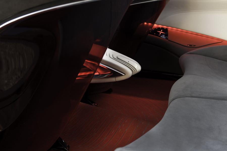  Nissan Ellure Concept 2010 года  (фото 6 из 52)